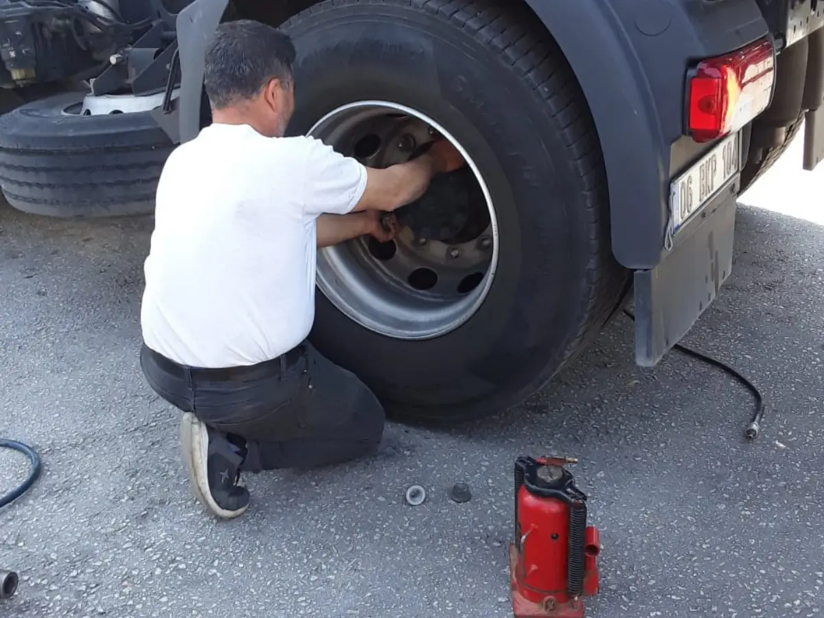 Boztepe Oto Lastikçi